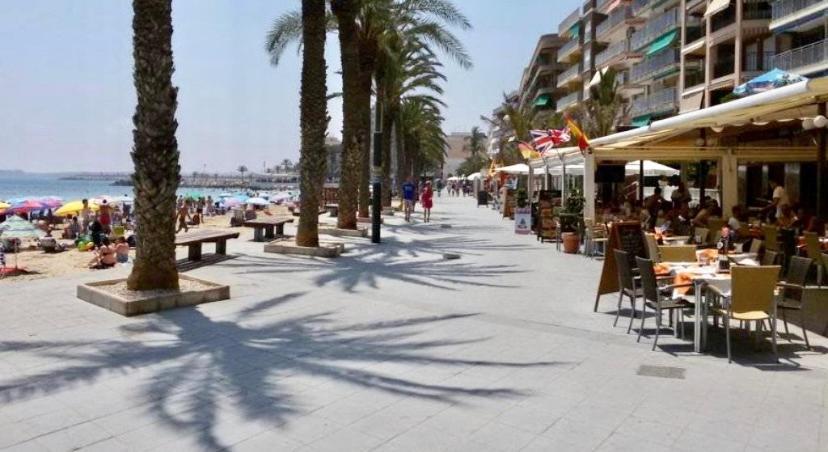 טורבייחה Beautiful Apartment Near Playa De Los Locos מראה חיצוני תמונה