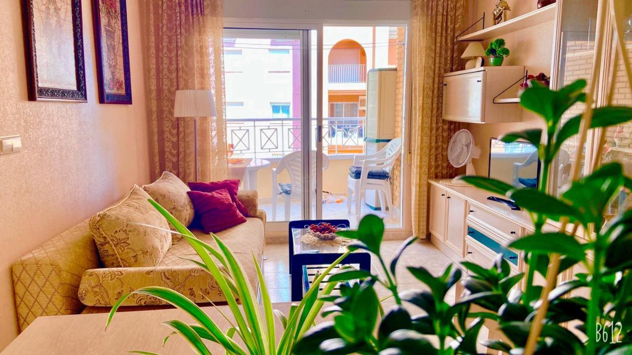 טורבייחה Beautiful Apartment Near Playa De Los Locos מראה חיצוני תמונה