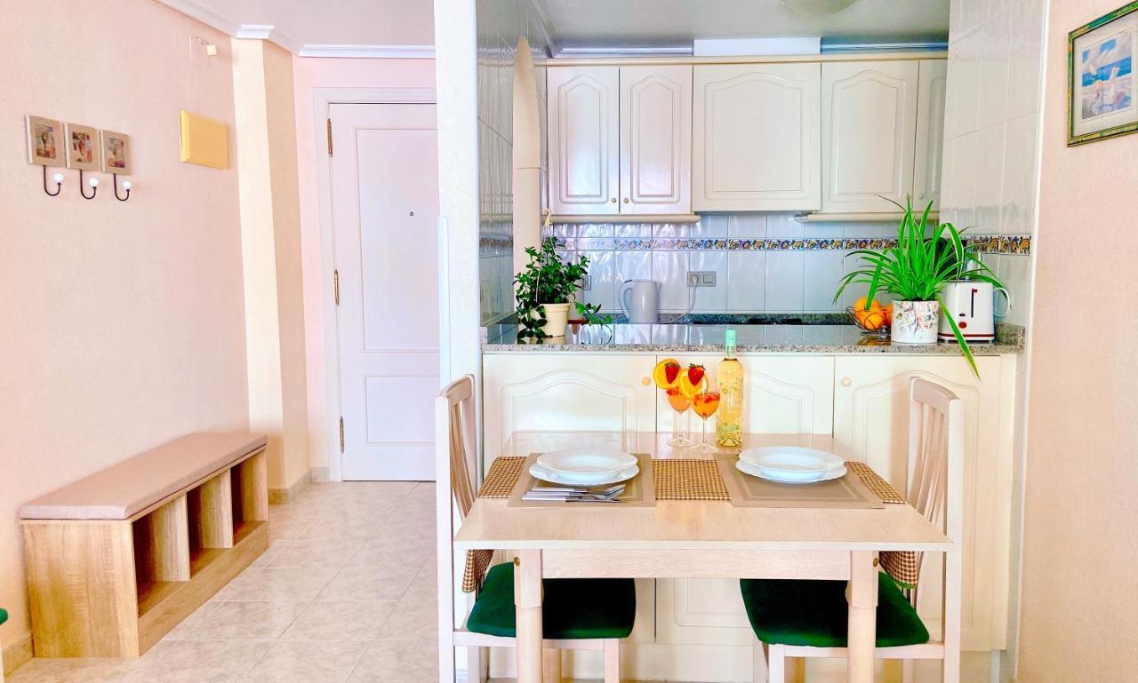 טורבייחה Beautiful Apartment Near Playa De Los Locos מראה חיצוני תמונה